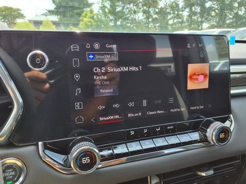 New 2025 GMC Canyon Elevation w/ Convenience Package image 13