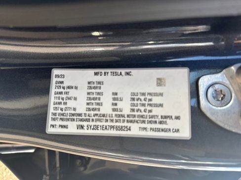 Used 2023 Tesla Model 3 Standard Range image 30