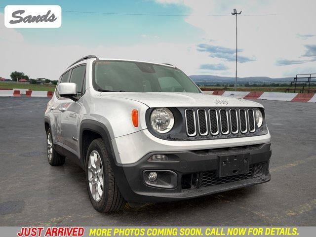 Used 2015 Jeep Renegade Latitude w/ Popular Equipment Group FWD image 1