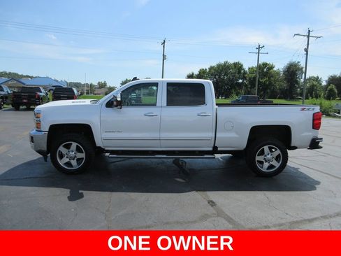 Used 2018 Chevrolet Silverado 2500 LTZ w/ Duramax Plus Package AWD/4WD image 11