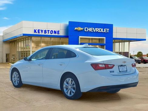 Used 2024 Chevrolet Malibu LT FWD image 5