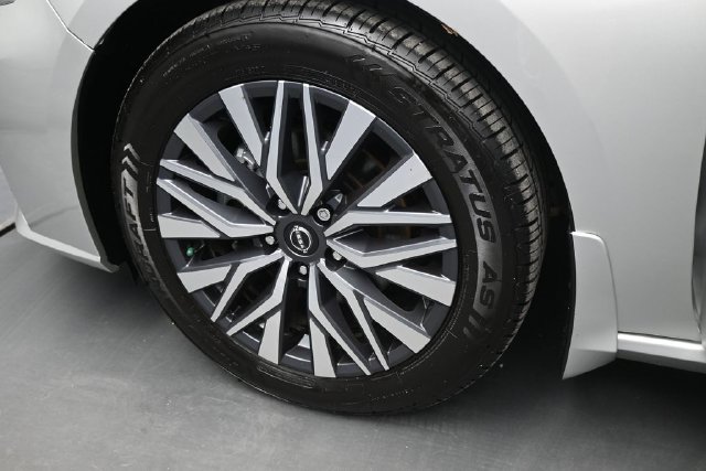 Used 2023 Nissan Altima 2.5 SV w/ SV Premium Package FWD image 19