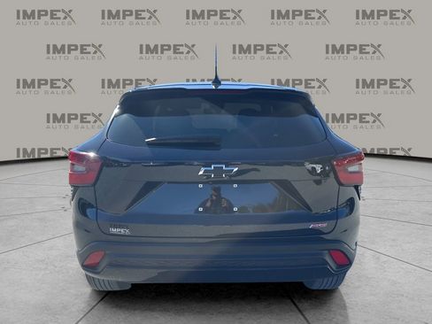 Used 2024 Chevrolet Trax RS w/ Driver Confidence Package image 4