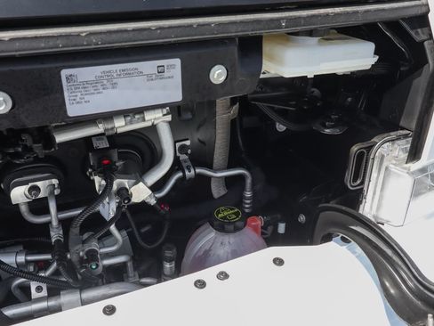Used 2024 Chevrolet Brightdrop 600 w/ Commercial Equipment Package AWD/4WD image 15