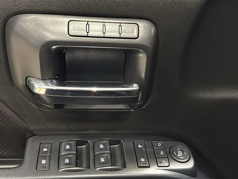 Used 2016 GMC Sierra 2500 SLT w/ Duramax Plus Package image 22