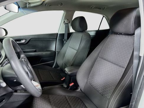 Used 2018 Kia Rio S FWD image 19