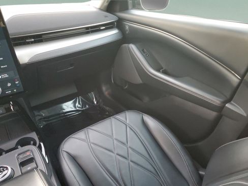 Used 2021 Ford Mustang Mach-E California Route 1 image 12