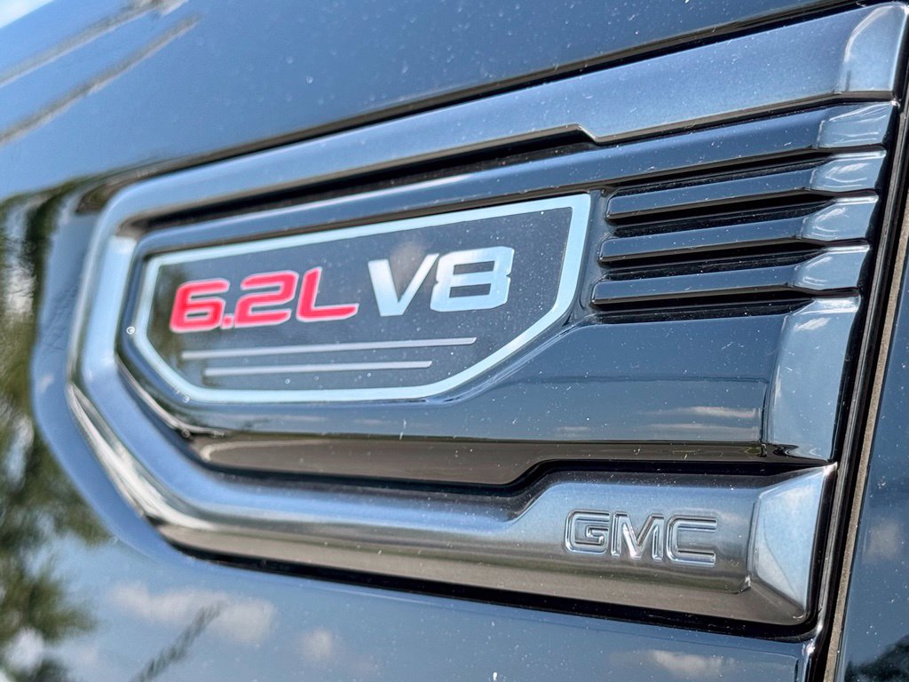 Used 2024 GMC Sierra 1500 AT4 w/ AT4 Premium Package AWD/4WD image 14