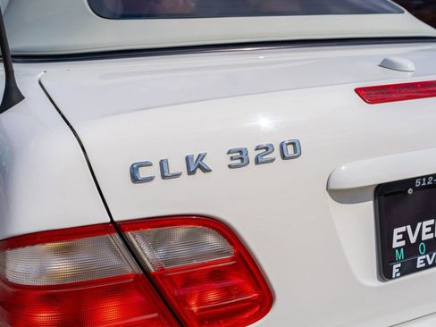 Used 2003 Mercedes-Benz CLK 320 Cabriolet image 10