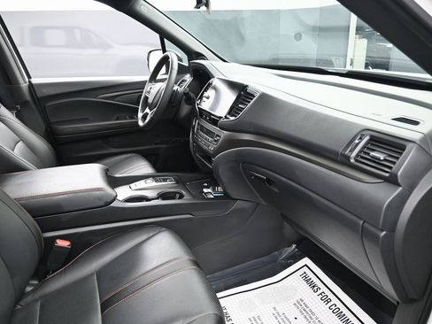 Used 2025 Honda Ridgeline TrailSport image 38