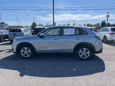 Used 2023 Honda HR-V LX image 2