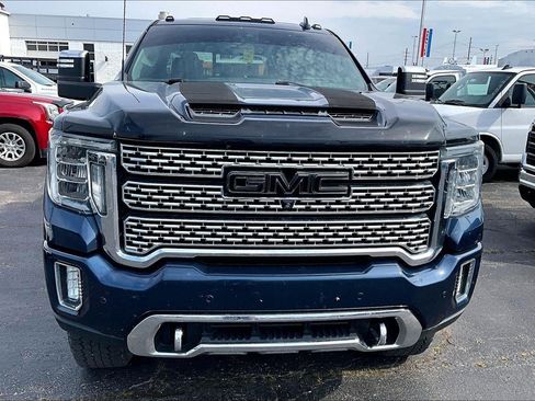Used 2020 GMC Sierra 3500 Denali w/ Denali Ultimate Package AWD/4WD image 3