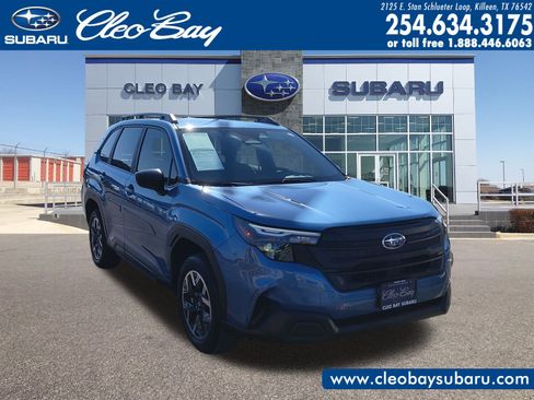 Used 2025 Subaru Forester image 1