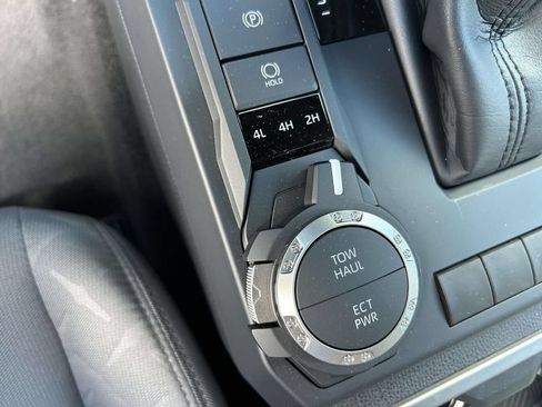 New 2026 Toyota Tacoma SR5 AWD/4WD image 23