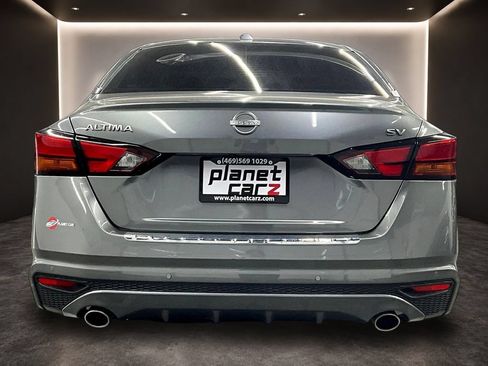 Used 2023 Nissan Altima 2.5 SV w/ SV Premium Package FWD image 6