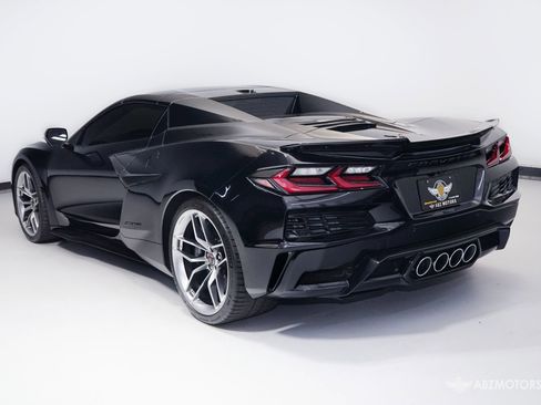 Used 2026 Chevrolet Corvette Z06 w/ Stealth Interior Trim Package RWD image 7