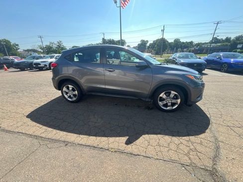 Used 2019 Honda HR-V LX image 23
