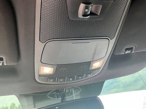Used 2017 Ford F150 XLT w/ Equipment Group 302A Luxury AWD/4WD image 29
