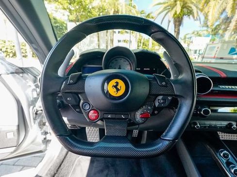 Used 2018 Ferrari 812 Superfast RWD image 56