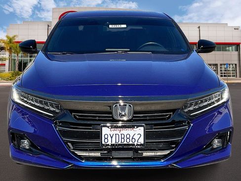 Used 2021 Honda Accord Sport image 3