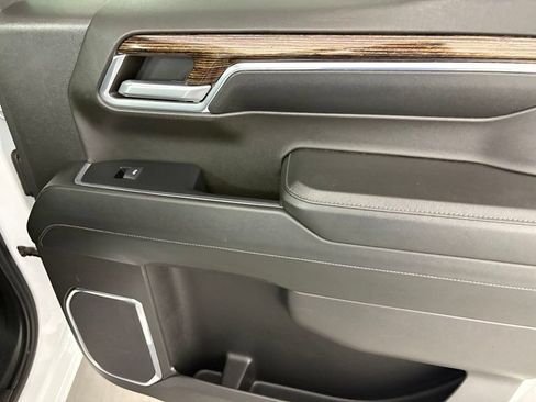 Used 2024 GMC Sierra 1500 SLE RWD image 41