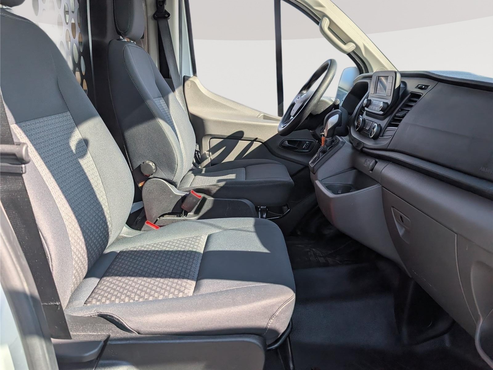 Used 2025 Ford Transit 250 Low Roof w/ Exterior Upgrade Package RWD image 10