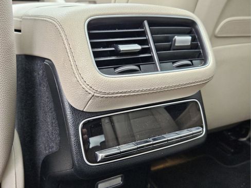 Used 2025 Mercedes-Benz GLS 450 GLS 450 image 20