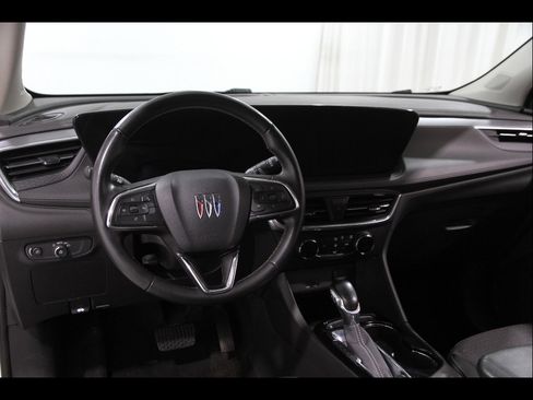Used 2024 Buick Encore GX Preferred image 6