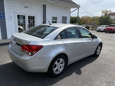 Used 2014 Chevrolet Cruze LT image 10