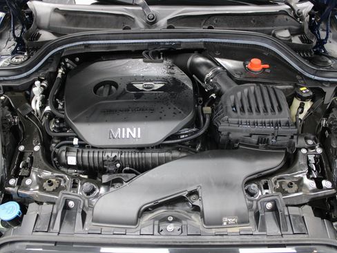 Used 2019 MINI Cooper S image 9
