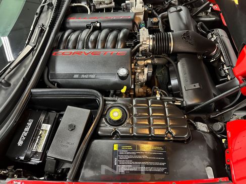 Used 2002 Chevrolet Corvette Coupe w/ Preferred Equipment Group2 RWD image 47
