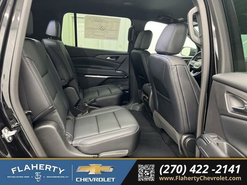 New 2026 Chevrolet Traverse LT w/ Enhanced Driving Package image 13