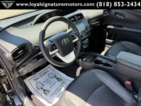 Used 2018 Toyota Prius Two w/ Prius Two Safety Plus Package FWD image 19