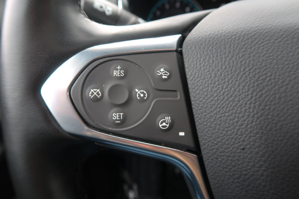 Used 2023 Chevrolet Traverse RS AWD/4WD image 32