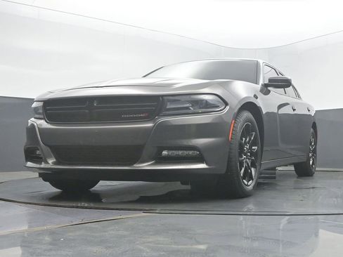 Used 2017 Dodge Charger SXT AWD/4WD image 43