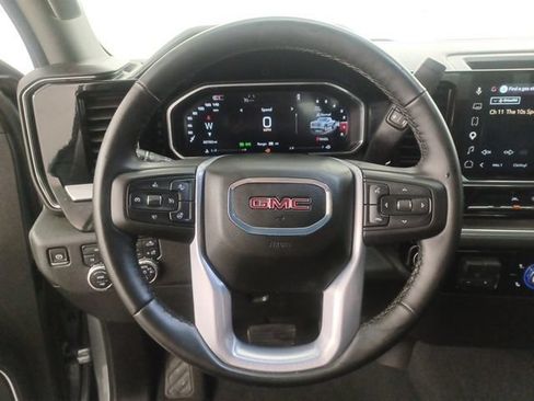 Used 2026 GMC Sierra 1500 SLT AWD/4WD image 20