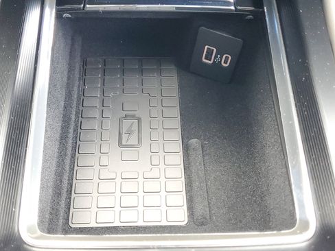 New 2026 Lincoln Corsair Premiere image 23