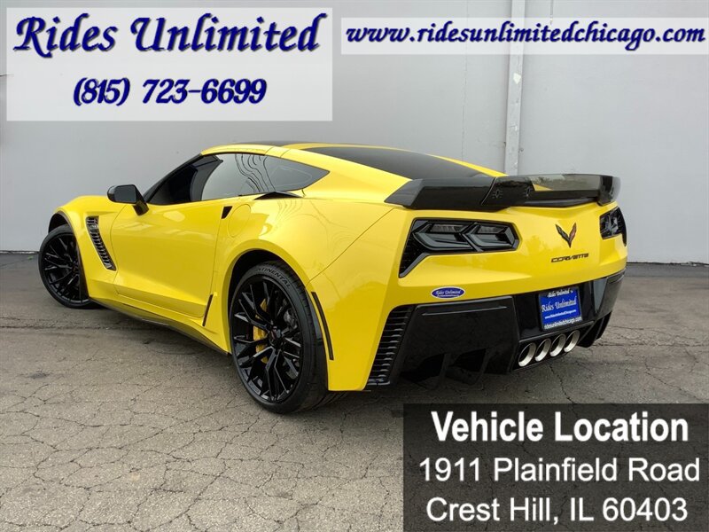 Used 2017 Chevrolet Corvette Z06 w/ Z07 Performance Package RWD image 12