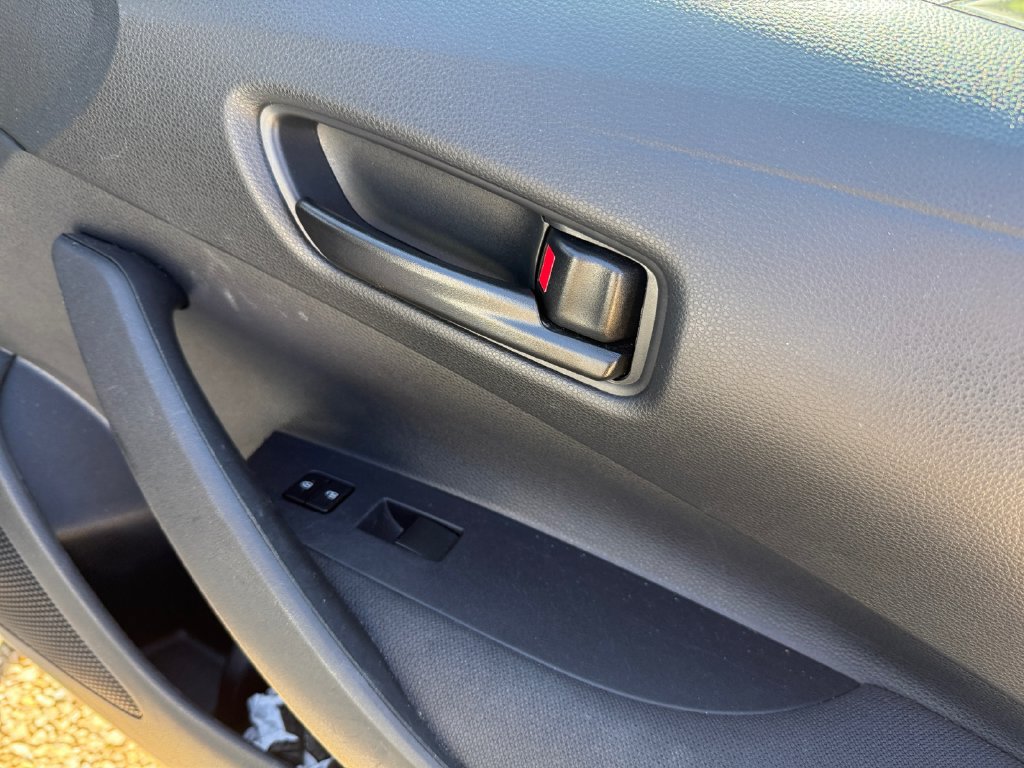 Used 2024 Toyota Corolla LE FWD image 38