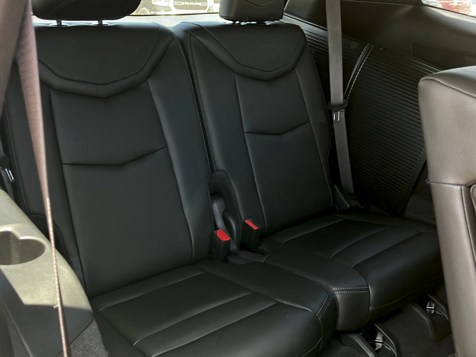 Used 2023 Cadillac XT6 Luxury w/ LPO, Floor Liner Package FWD image 15
