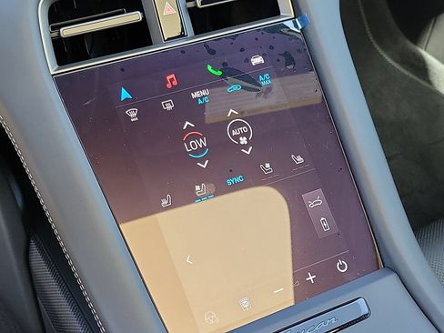 New 2025 Porsche Taycan Turbo S AWD/4WD image 21
