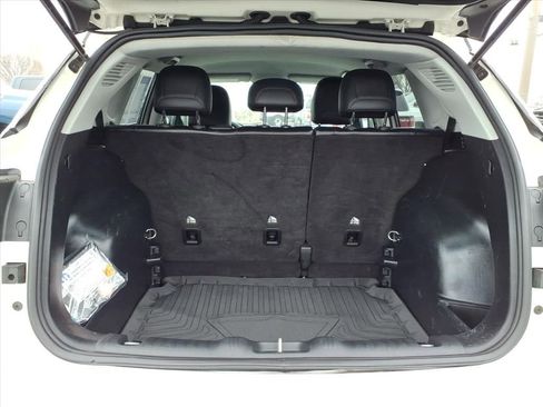 Used 2020 Jeep Compass Limited image 18