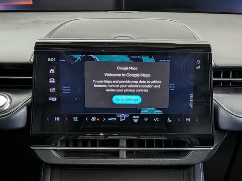 Certified 2025 Lincoln Nautilus Reserve image 39