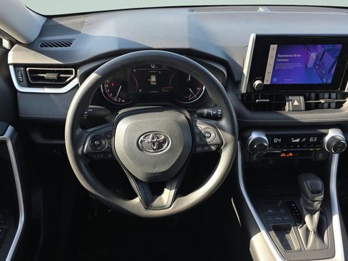 Used 2024 Toyota RAV4 XLE FWD image 12