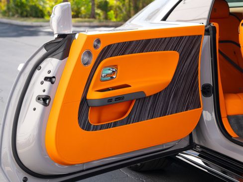 Used 2024 Rolls-Royce Spectre w/ Spectre Launch Package image 54