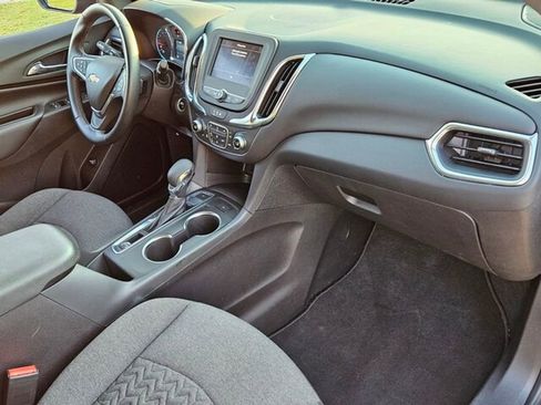 Used 2024 Chevrolet Equinox LT image 14