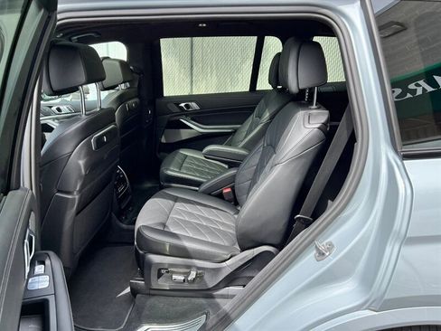 Used 2023 BMW X7 xDrive40i w/ Executive Package AWD/4WD image 23