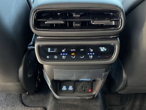 New 2026 Genesis GV80 3.5T Prestige image 16