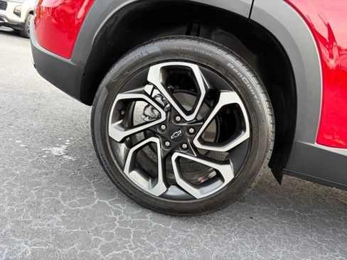 Certified 2026 Chevrolet Trax RS w/ Driver Confidence Package FWD image 7
