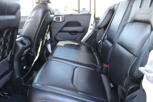 Used 2022 Jeep Wrangler Unlimited Rubicon 4xe AWD/4WD image 45